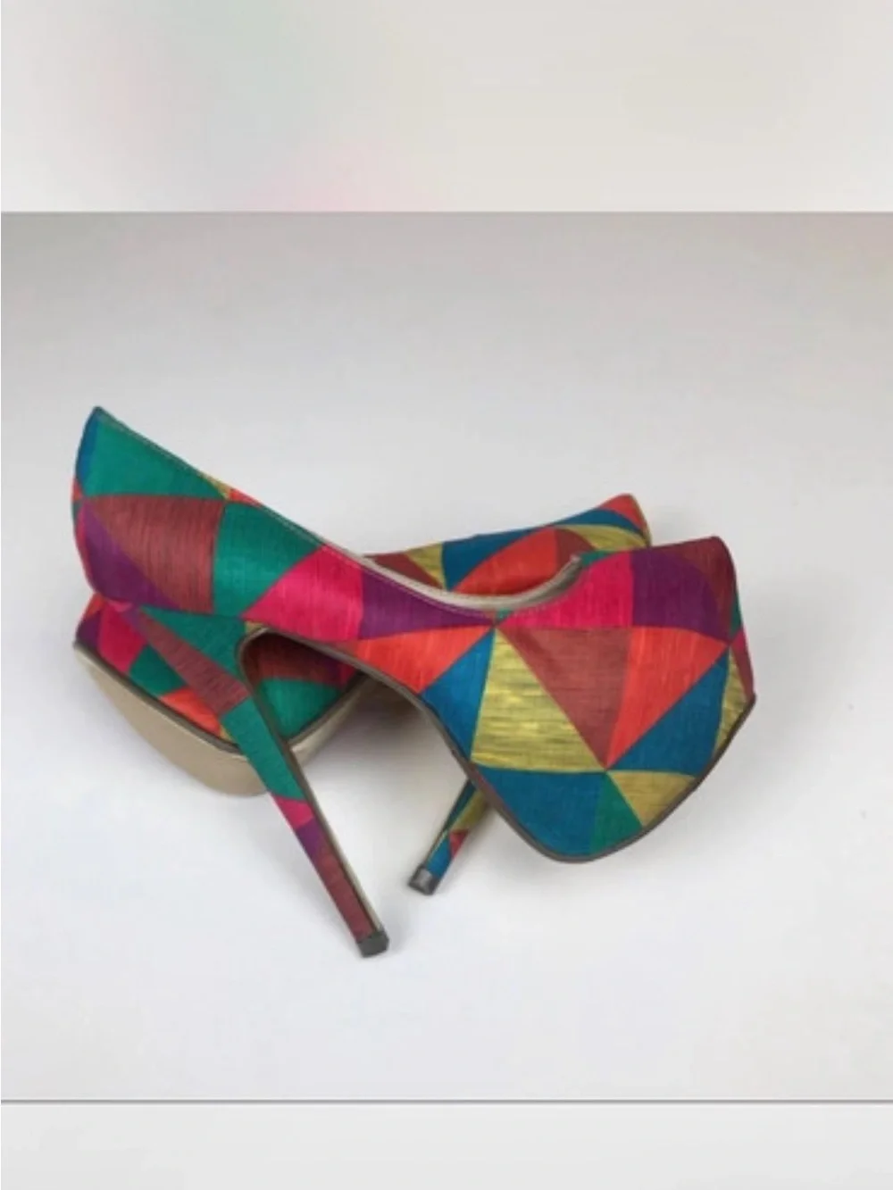 Bold Multicolor Geometric Platform Pumps for Women